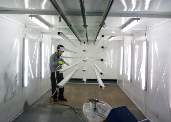 Archivo:Cabina de Pintura en Polvo - Grupo 7 2026.png